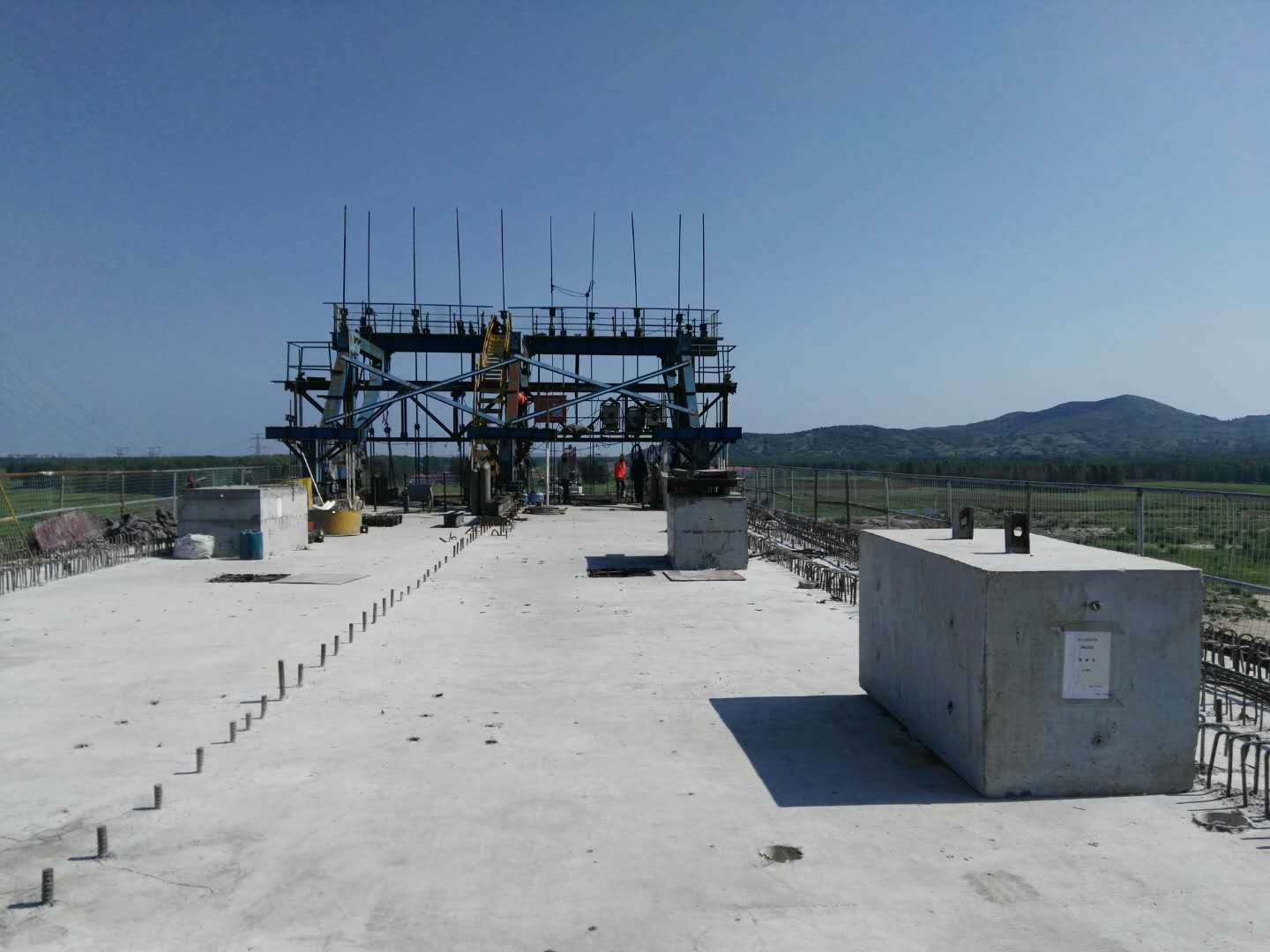 預(yù)應(yīng)力混凝土常見裂縫、質(zhì)量通病和防治措施