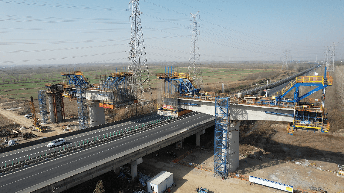 新式輕型掛籃 | 大豐港鐵路支線3標(biāo)228國道跨線橋輕型掛籃項目